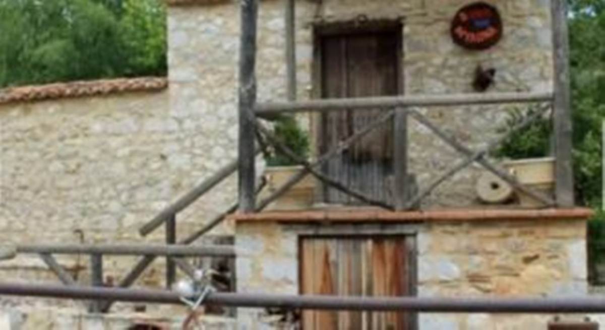 Ν. Επίδαυρος Αργολίδας. Πώληση Νερόμυλου 200 Μ2 σε Οικόπεδο 6.500 Μ2.