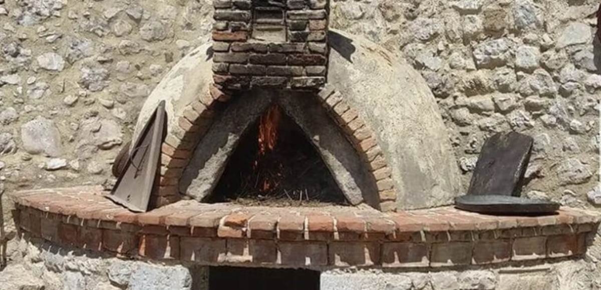 Ν. Επίδαυρος Αργολίδας. Πώληση Νερόμυλου 200 Μ2 σε Οικόπεδο 6.500 Μ2.