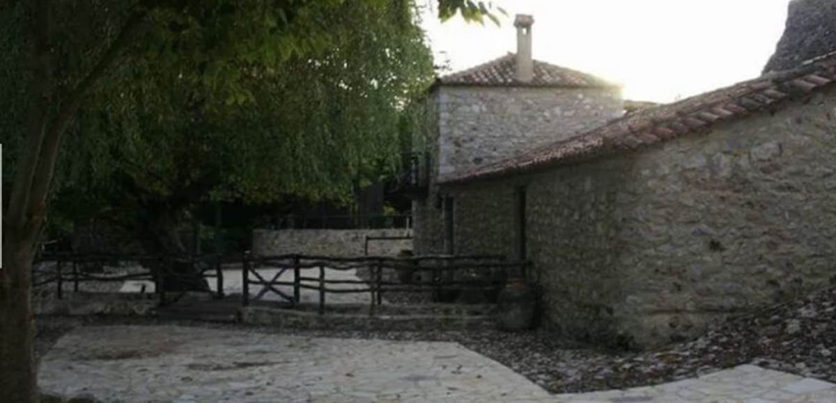 Ν. Επίδαυρος Αργολίδας. Πώληση Νερόμυλου 200 Μ2 σε Οικόπεδο 6.500 Μ2.