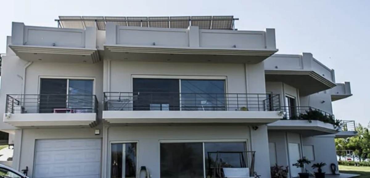 Πάτρα. Πώληση Μονοκατοικίας 400 Μ2.