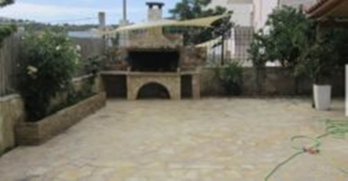 Σαλαμίνα. Πώληση Μεζονέτας 300 Μ2.