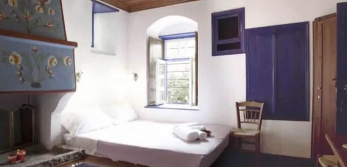 Πάπιγκο Ιωάννινα. Πώληση Ξενώνα 9 χώρων 580 Μ2.