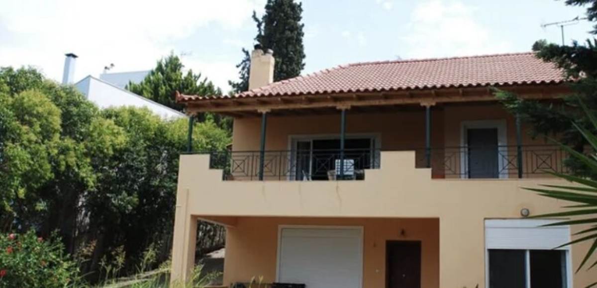 Ξυλόκαστρο. Πώληση Μεζονέτας 240 Μ2.