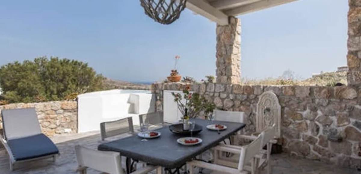Ακρωτήρι Σαντορίνης. Πώληση Βίλας 112 Μ2.