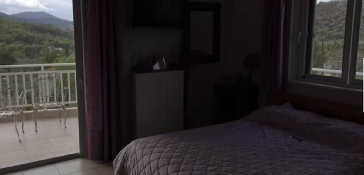 Σαρωνικός Κορινθίας. Πώληση Μονοκατοικίας 345 Μ2.