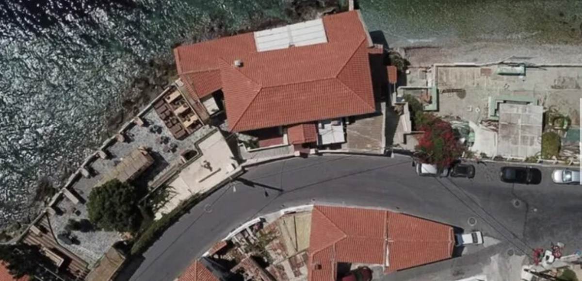 Βαθύ Σάμου. Πώληση Κτηρίου 640 Μ2.