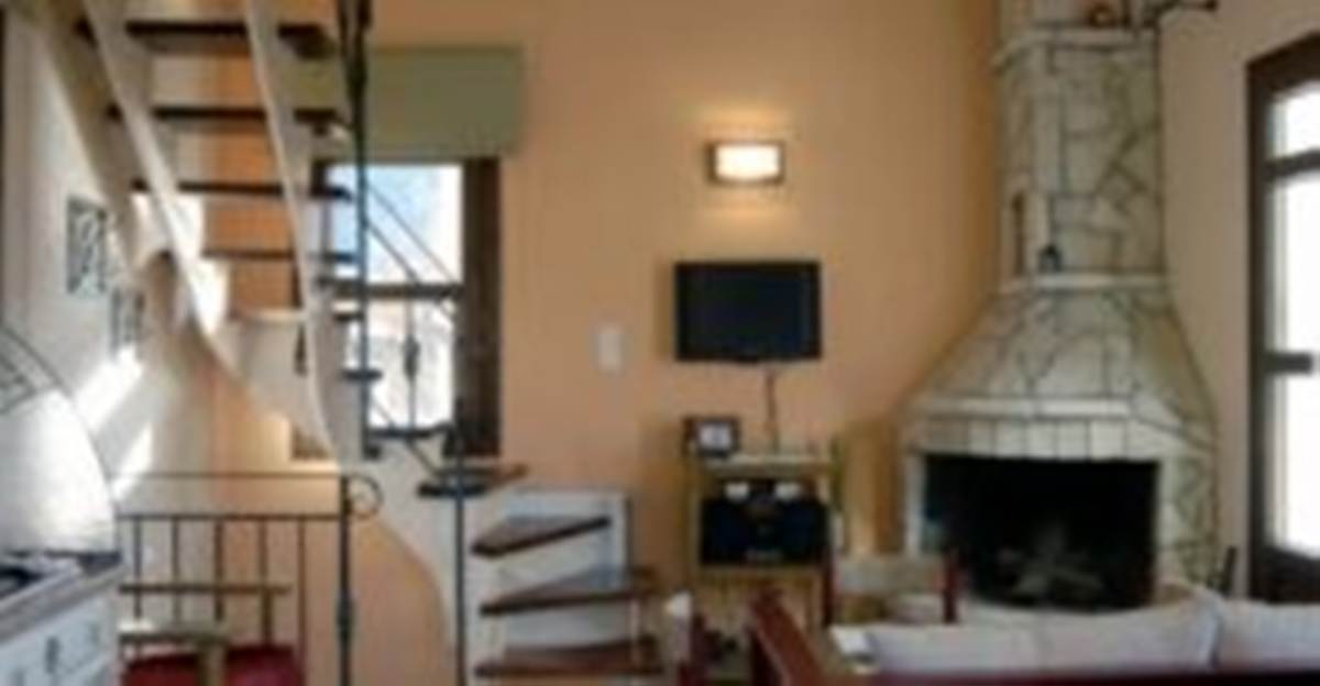 Καλάβρυτα. Πώληση Μεζονέτας 78 Μ2.