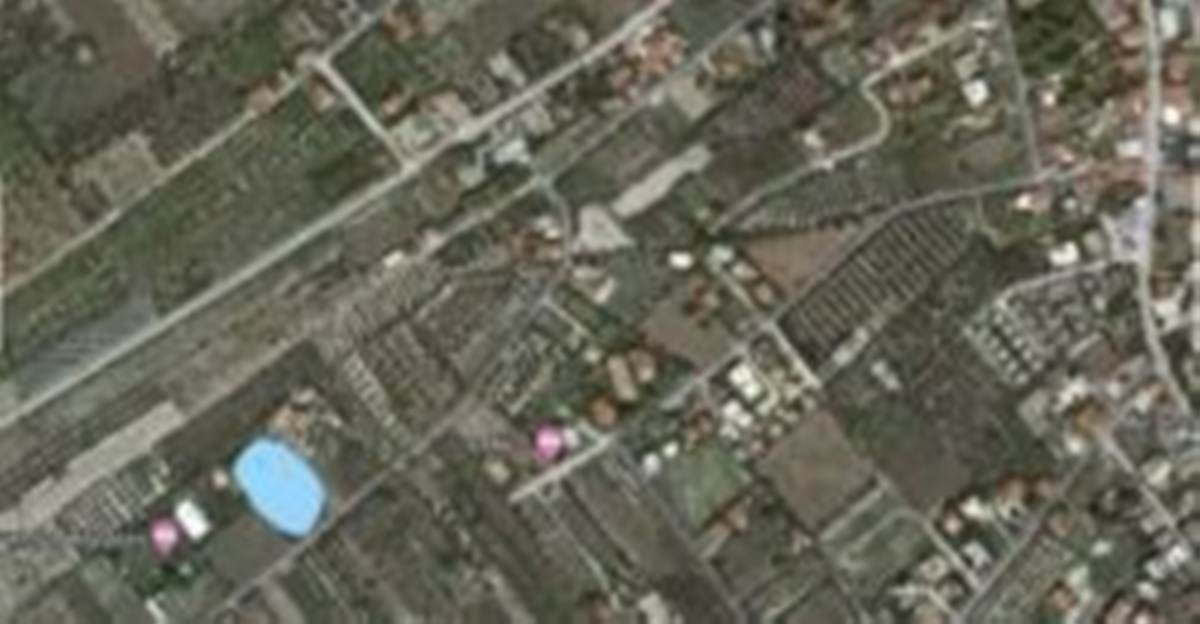 Νεράντζα Κορινθίας. Πώληση οικοπέδου 3.107 Μ2.