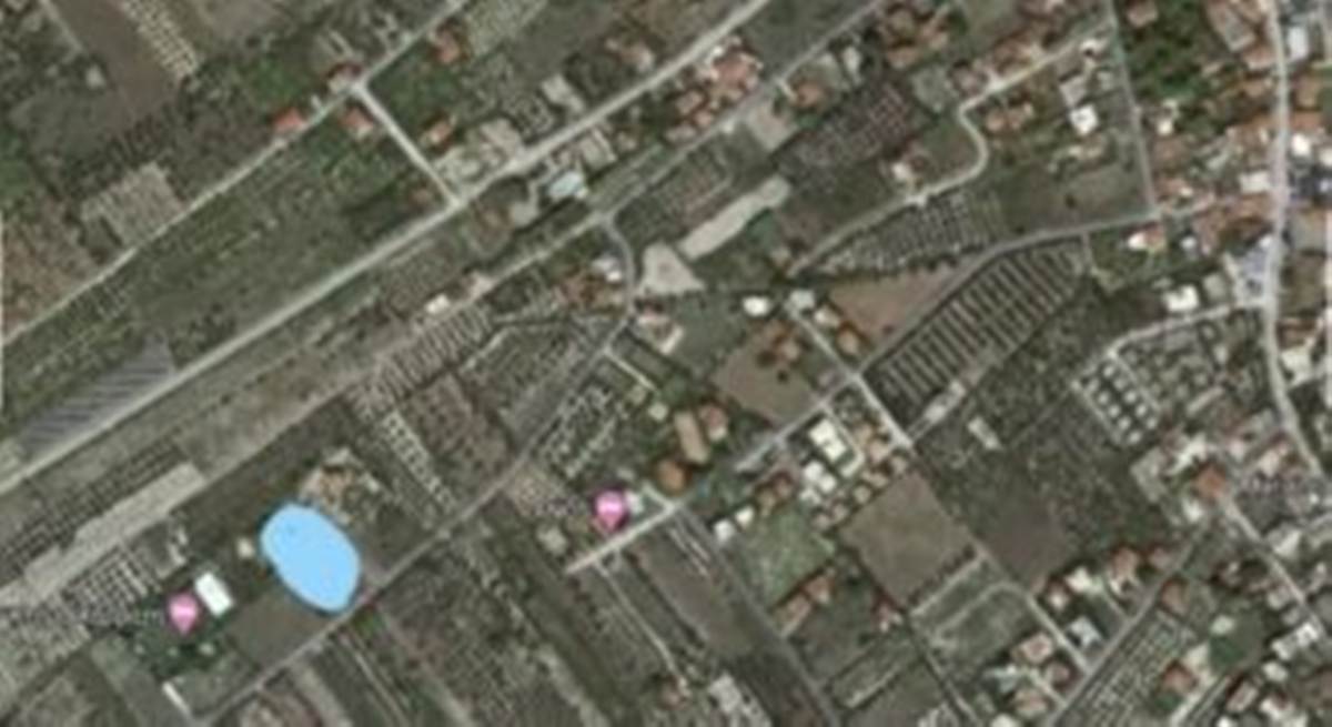 Νεράντζα Κορινθίας. Πώληση οικοπέδου 3.107 Μ2.