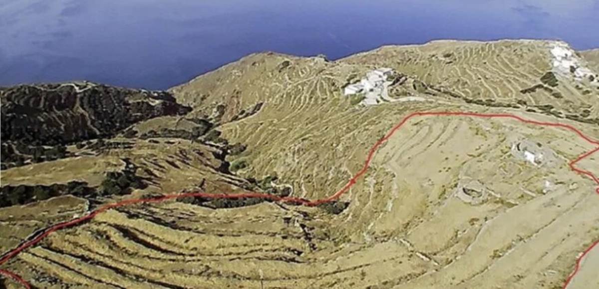 Φολέγανδρος. Πώληση Αγροτεμαχίου 14.865 Μ2.