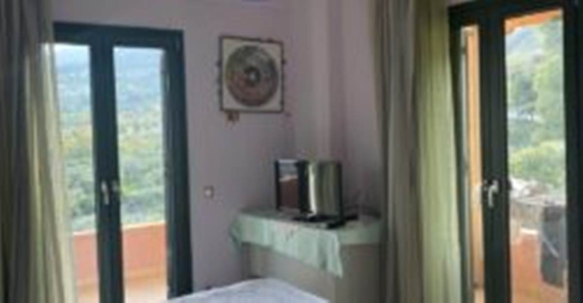 Πάτρα. Πώληση Μονοκατοικίας 345 Μ2.