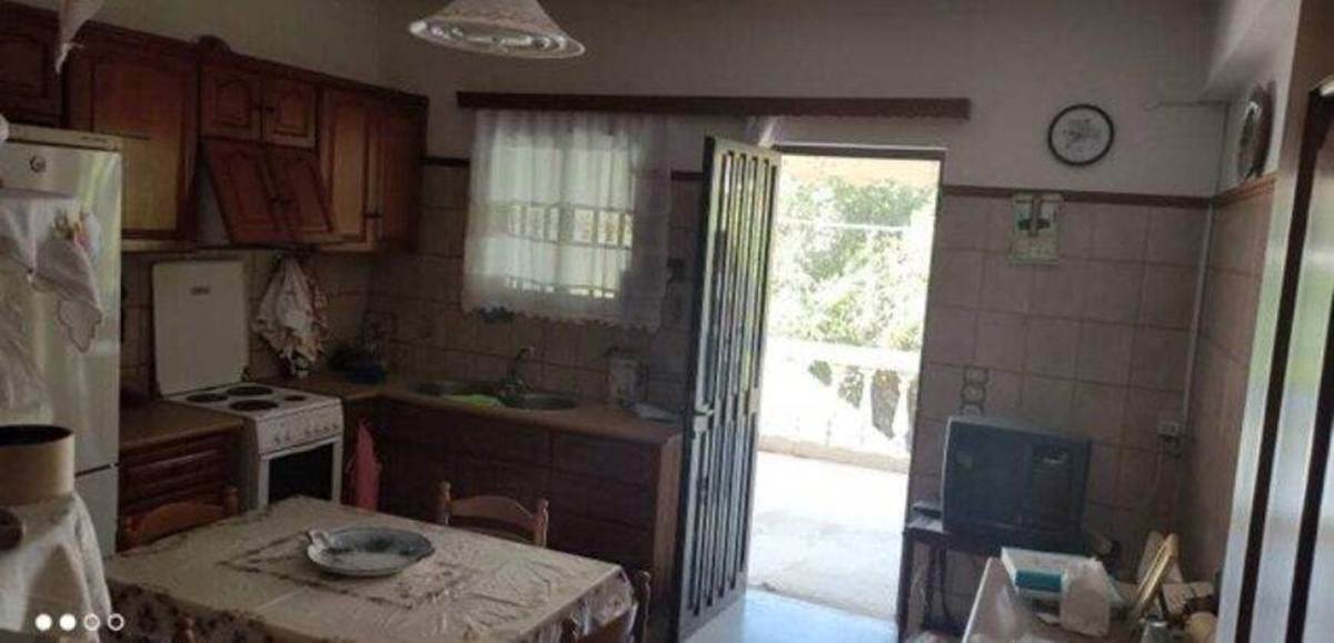 Κορρησία Κέας. Πώληση οικίας 225 Μ2.