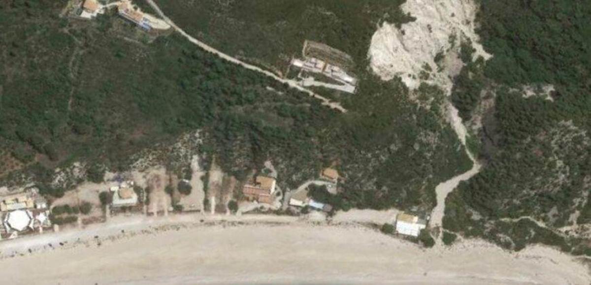Καρυά Λευκάδα. Πώληση Οικοπέδου 2.000 Μ2.