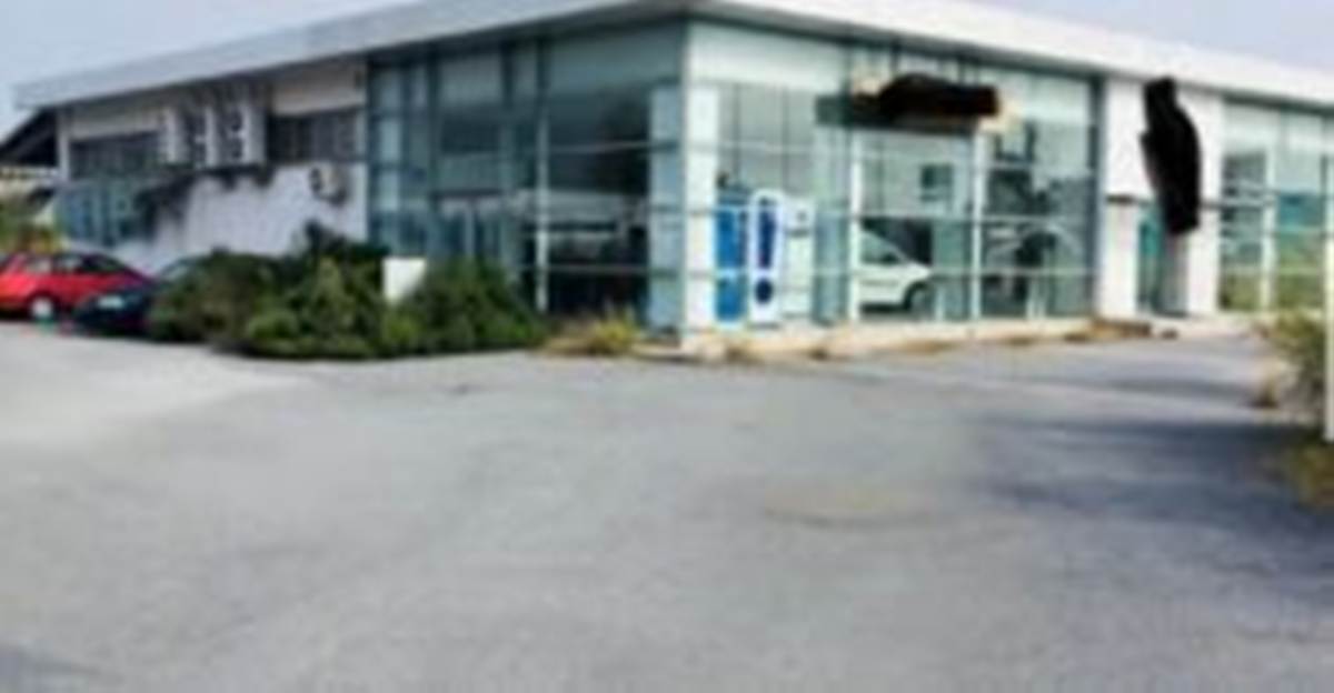 Βέροια. Πώληση Καταστήματος 500 Μ2.