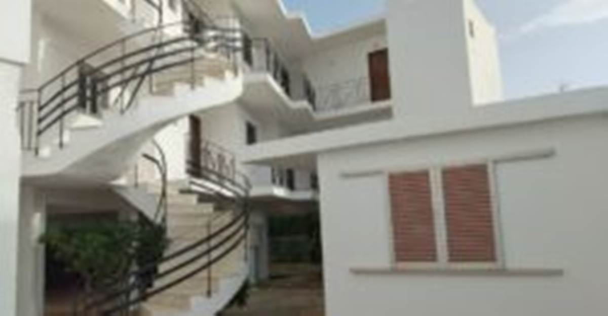 Σούνιο. Πώληση αυτοτελούς κτιρίου εξοχικών κατοικιών.