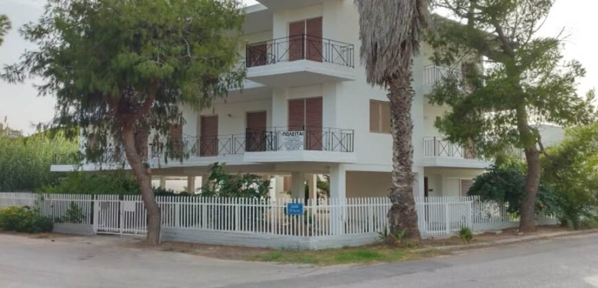 Σούνιο. Πώληση αυτοτελούς κτιρίου εξοχικών κατοικιών.