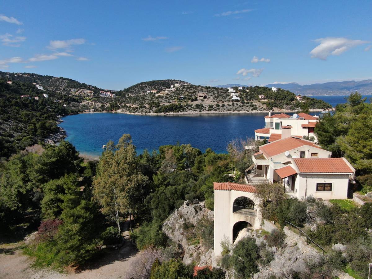 Κορινθία, Πευκάλι.  Πώληση Μονοκατοικίας 313 Μ2.