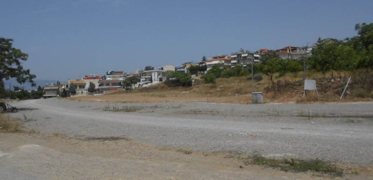 Θήβα. Πώληση Κεντρικού Οικοπέδου 7.900 Μ2.