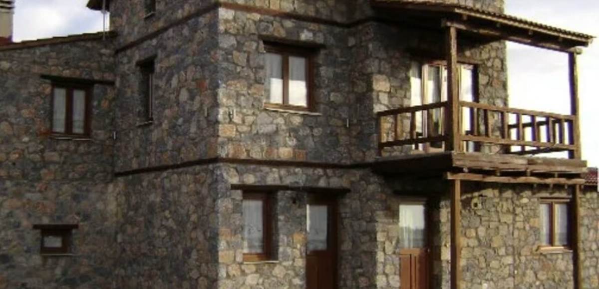 Αγ. Αθανάσιος Πέλλας. Πώληση Πολυτελούς Βίλας 248 Μ2.