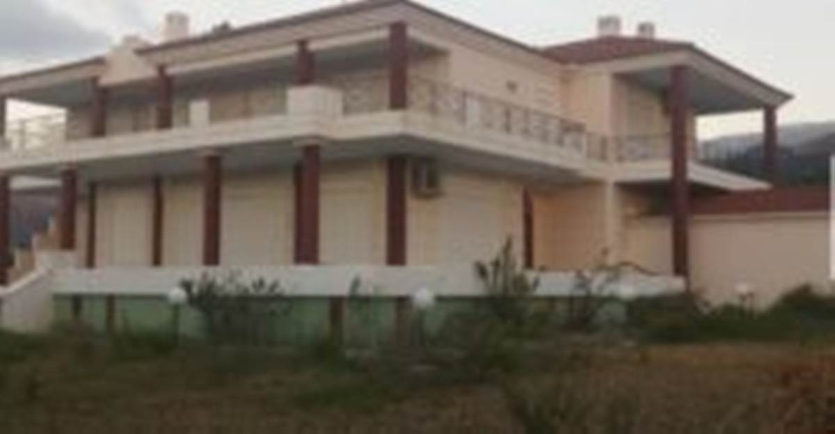 Ακταίο Αχαΐας. Πώληση Βίλας 950 Μ2.