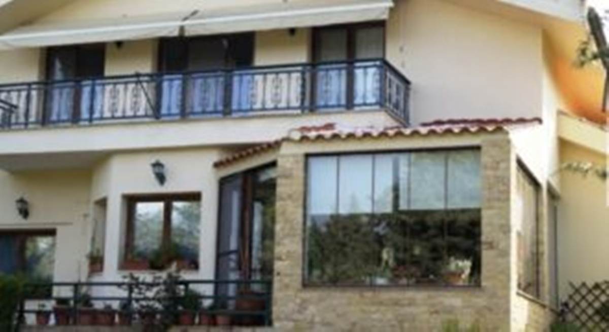 Καρδία Θεσ/νικη. Πώληση Μεζονέτας 327 Μ2.