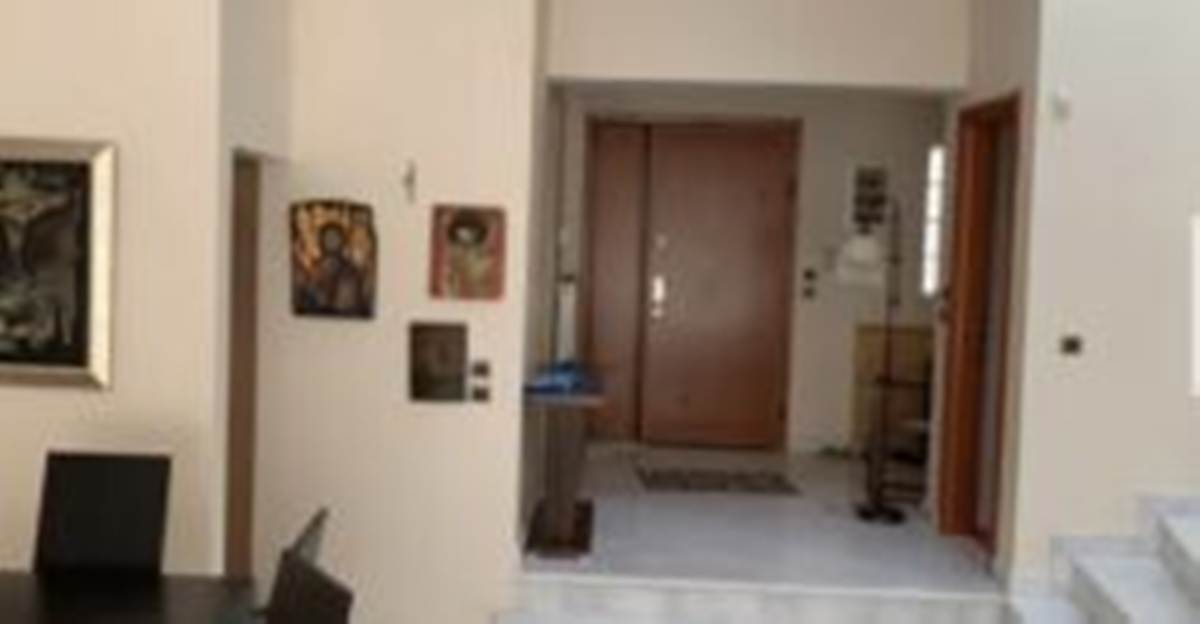 Πεύκα Θεσ/νικης. Πώληση Μεζονέτας 317 Μ2.