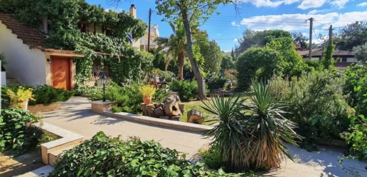 Θεσσαλονίκη Πεύκα. Πώληση Μονοκατοικίας 150 Μ2.