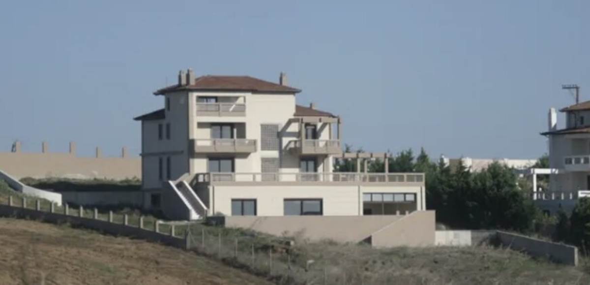 Ν. Μηχανιώνα-Θεσ/νικη. Πώληση Βίλας 720 Μ2.