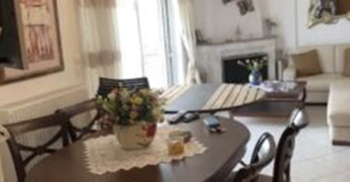 Ναύπακτος. Πώληση Διαμερίσματος 75 Μ2.