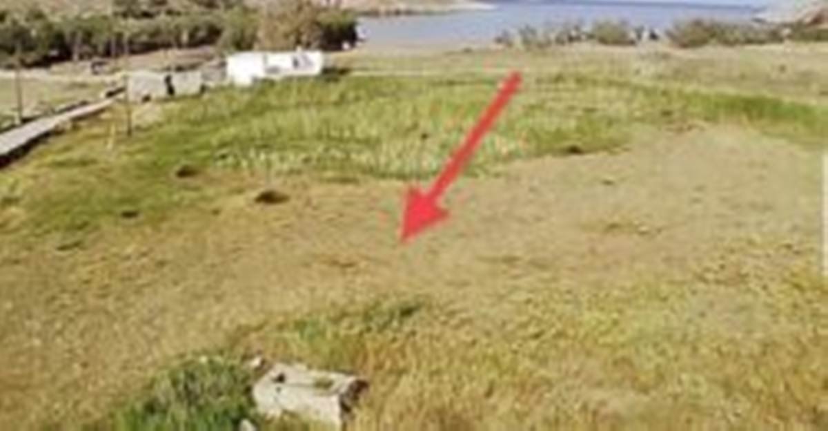 Φολέγανδρος, Παραλία Λιβάδι.  Πώληση Αγροτεμαχίου 6.735 Μ2.