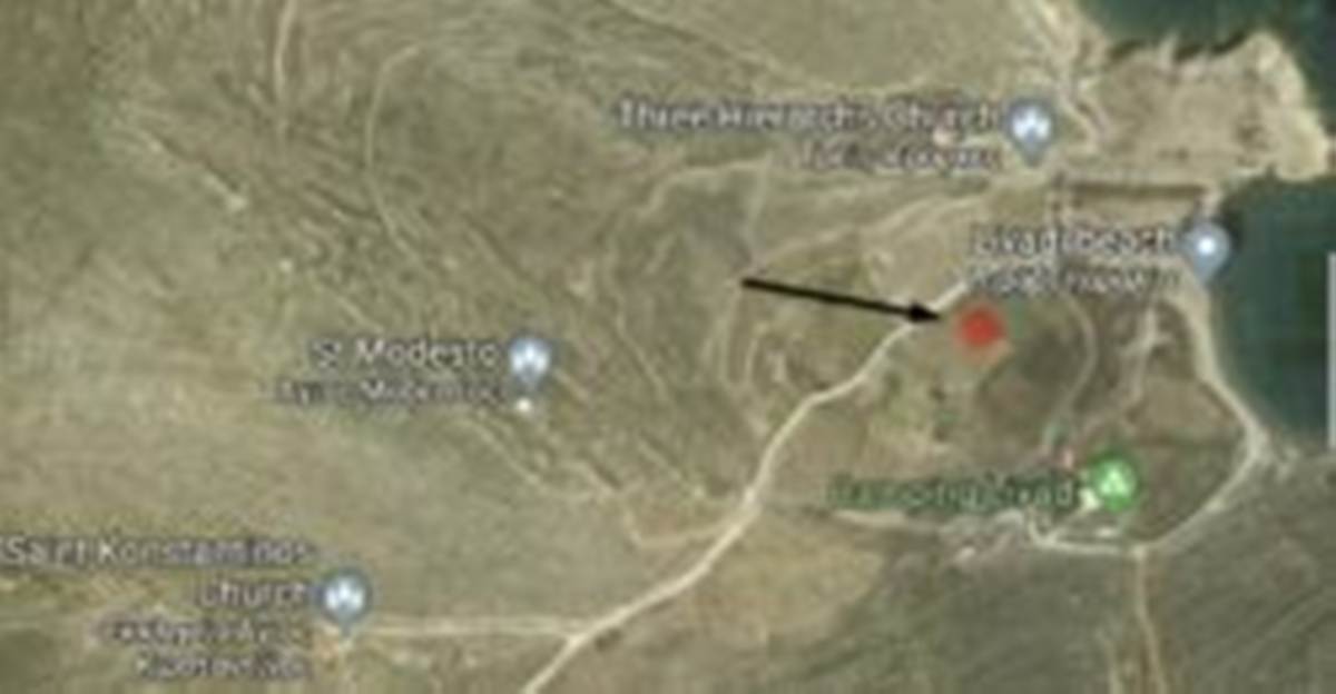 Φολέγανδρος, Παραλία Λιβάδι.  Πώληση Αγροτεμαχίου 6.735 Μ2.