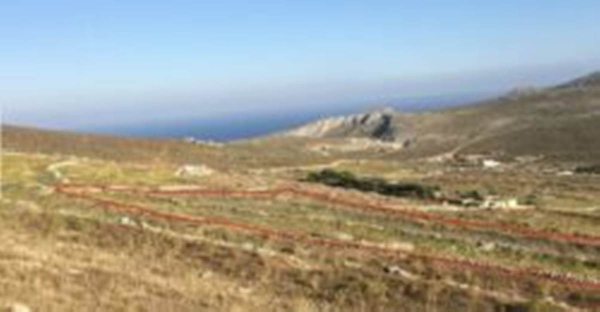 Φολέγανδρος, Χώρα.  Πώληση Αγροτεμαχίου 7.397 Μ2.