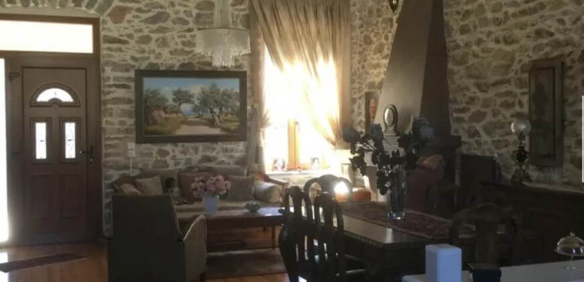 Αμφίκλεια Φθιώτιδα. Πώληση Μονοκατοικίας 189 Μ2.