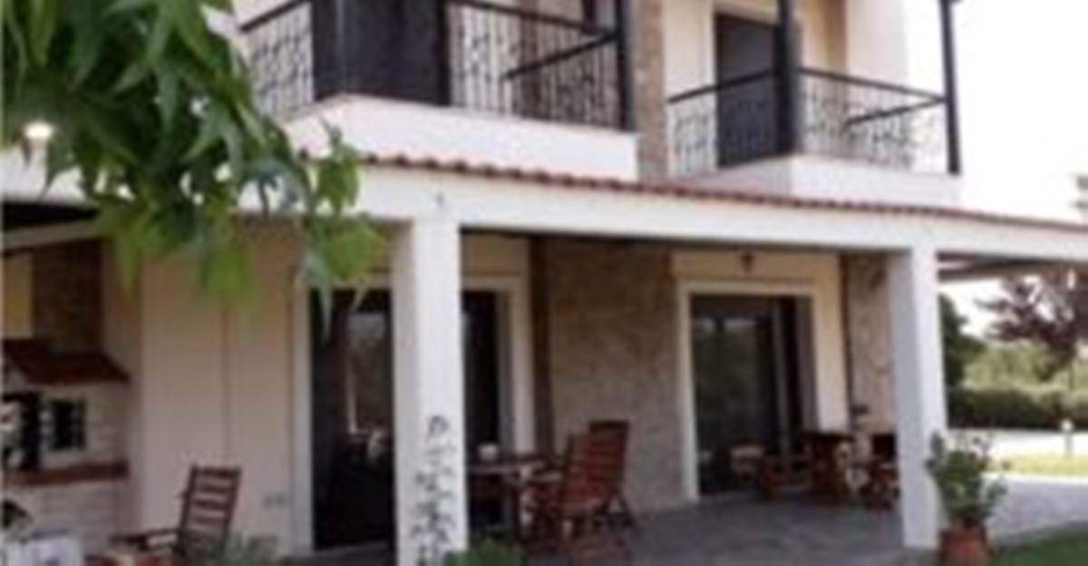 Λαγκαδίκια Θεσ/νικης. Πώληση Βίλας 260 Μ2.