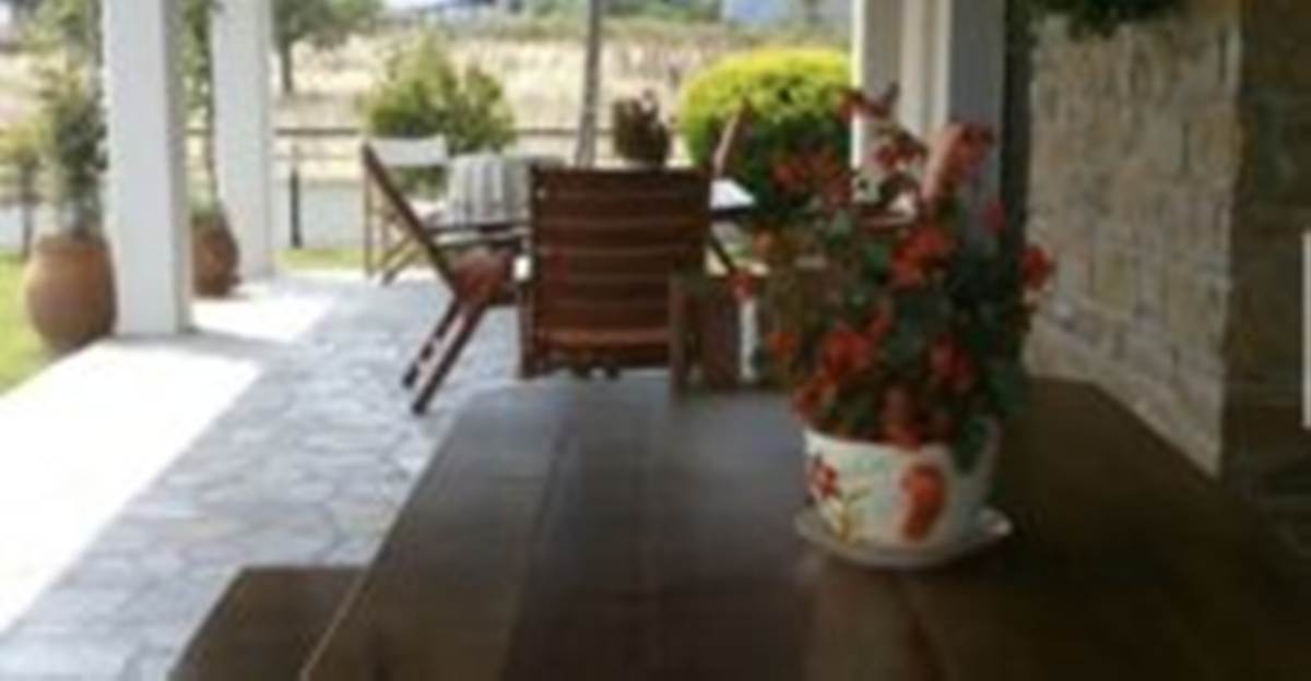 Λαγκαδίκια Θεσ/νικης. Πώληση Βίλας 260 Μ2.