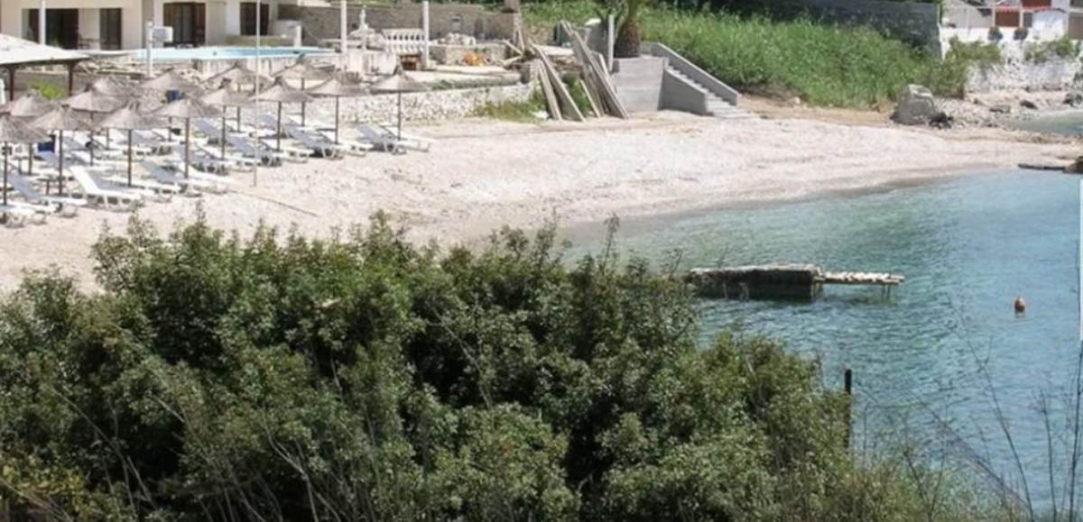 Βαθύ Σάμου. Πώληση Ξενοδοχειου 1.886 Μ2.