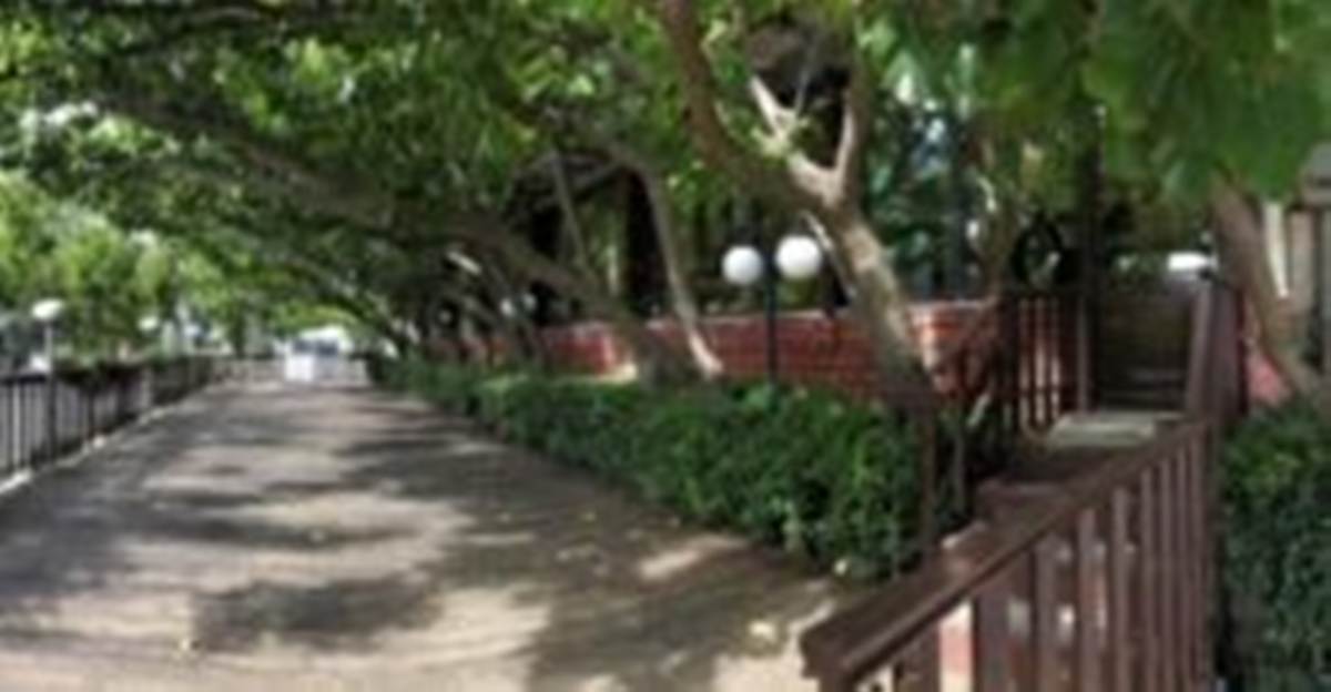 Αμυγδαλέζα Αχαρνές. Πώληση Αίθουσας 1.800 Μ2.