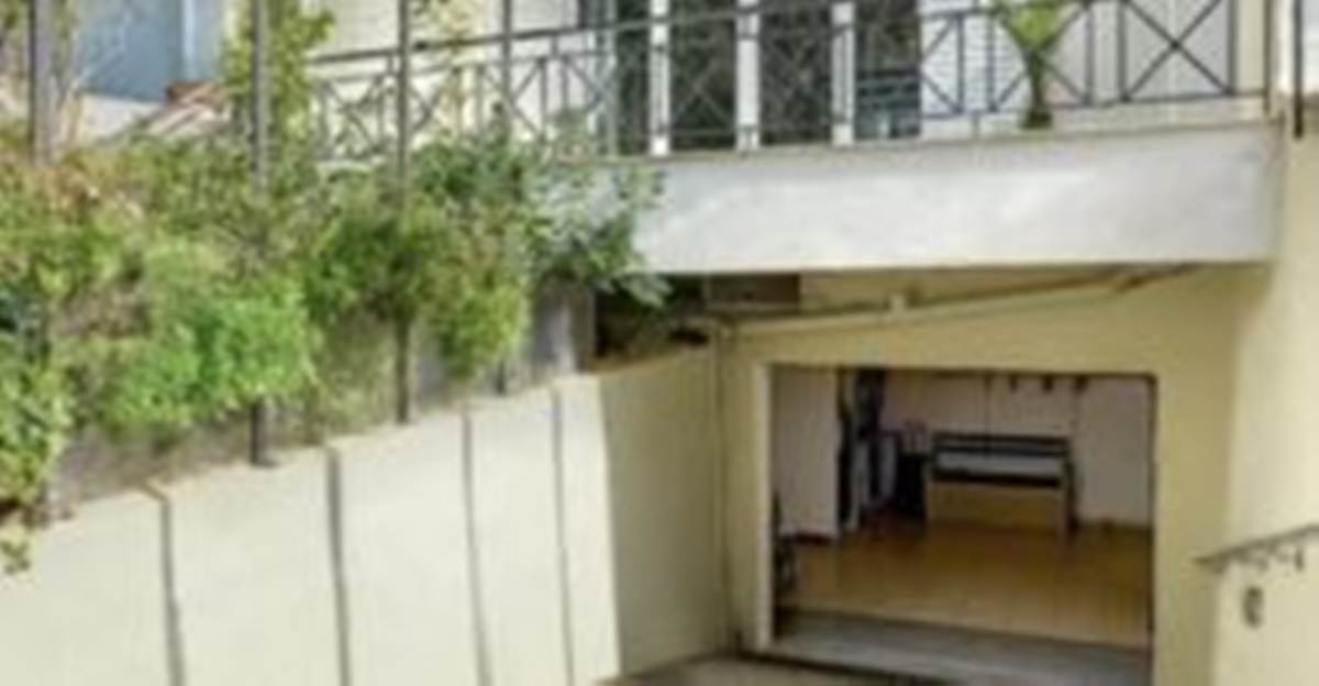 Άγιος  Στέφανος Αττικής. Πώληση Μεζονέτας 300 Μ2.