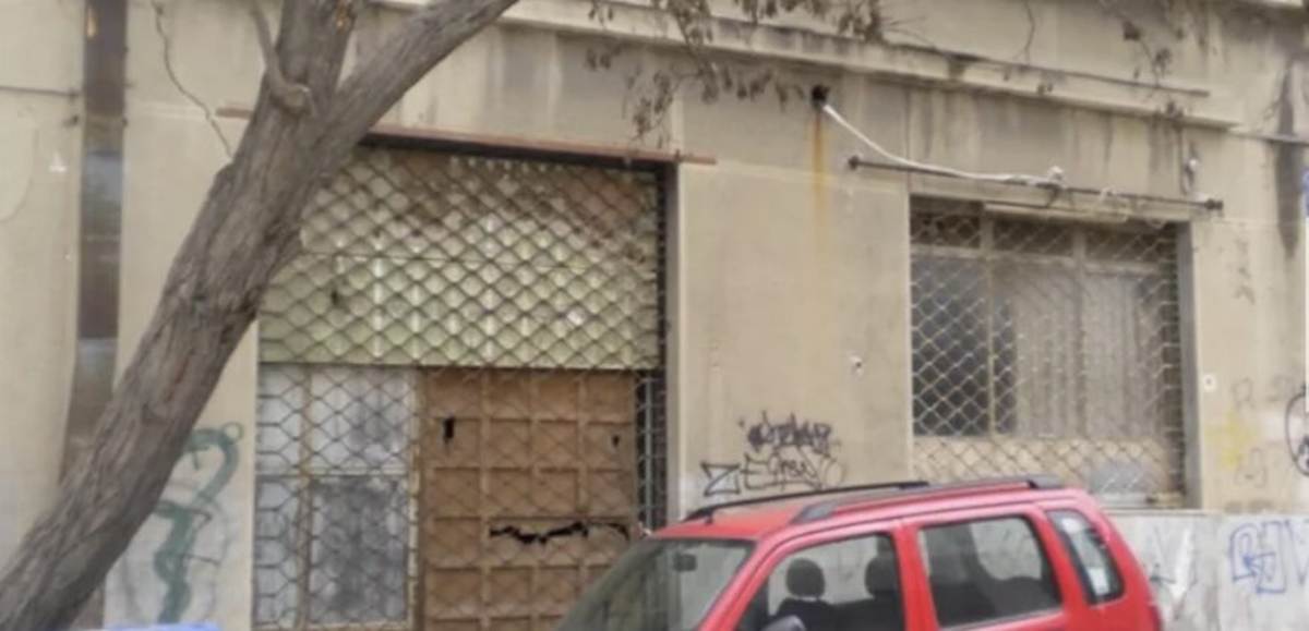 Αθήνα Πλατεία Αττικής. Πώληση αποθήκης 735 Μ2.