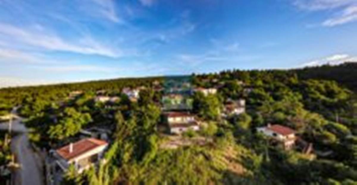 Εύβοια, Γαλατσάδες, Ιστιαία. Πώληση Μονοκατοικίας 86 Μ2.