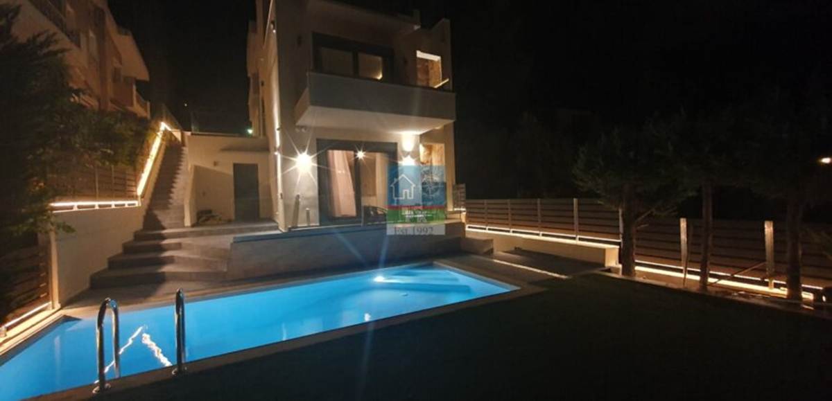 Αθήνα, Εκάλη, Αναγέννηση. Πώληση Πολυτελούς Μονοκατοικίας 373 Μ2.