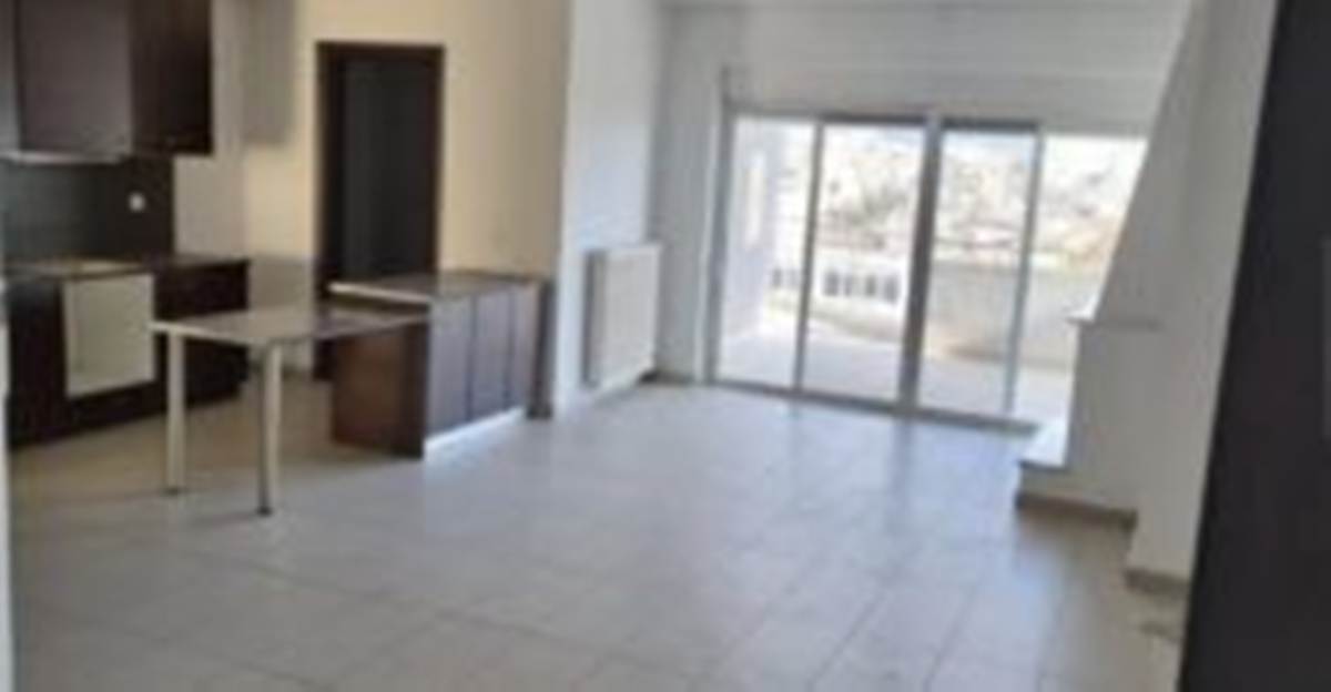 Αθήνα, Καλλιθέα. Πώληση Διαμερίσματος 3ου Ορόφου 98 Μ2.