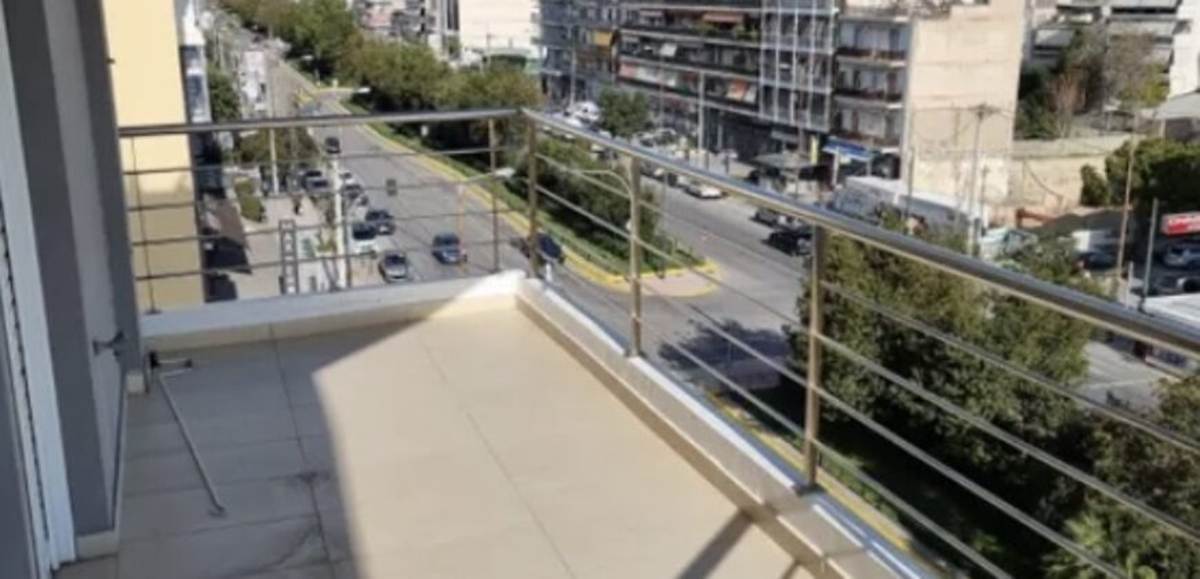 Αθήνα, Καλλιθέα. Πώληση Διαμερίσματος 3ου Ορόφου 98 Μ2.