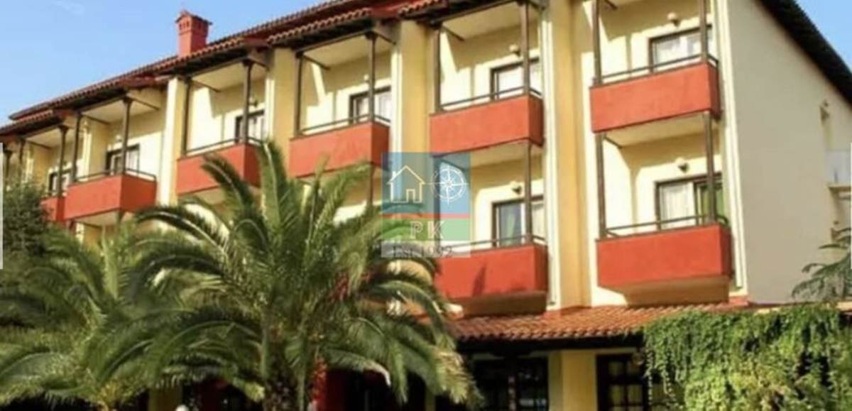 Σκοτίνα Α. Όλυμπος. Πώληση Ξενοδοχειου 2.500 Μ2, 47 χώρων.