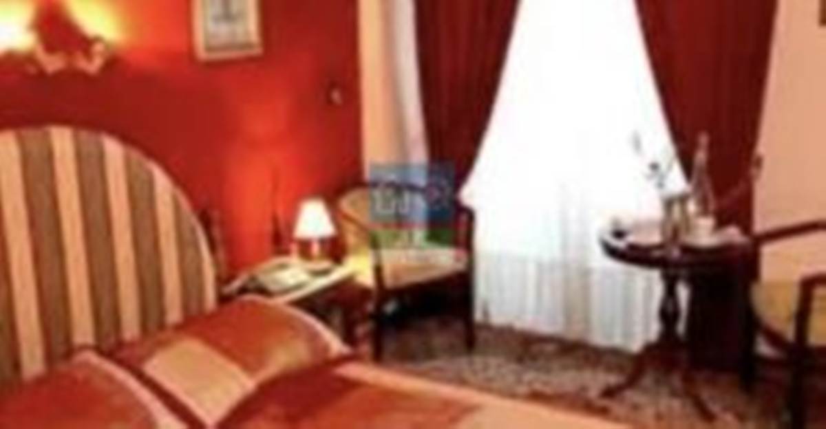 Σκοτίνα Α. Όλυμπος. Πώληση Ξενοδοχειου 2.500 Μ2, 47 χώρων.