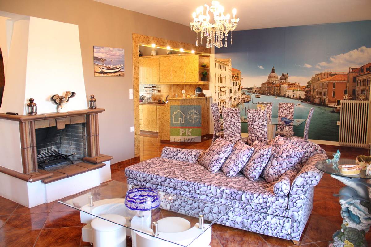 Athens, Koropi. Floor Arartment for Sale 121 Μ2.