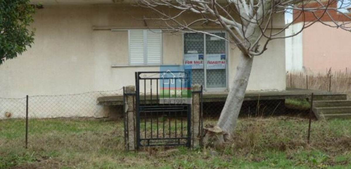Αλεξ/πολη, Απαλός. Πώληση Οικοπέδου 440 Μ2 με κατοικία 90 Μ2.