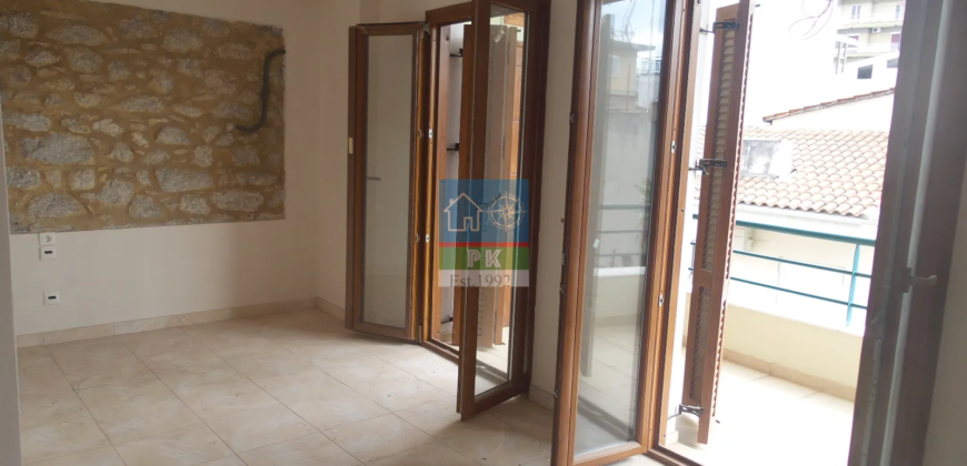 Πάτρα. Πώληση Επαγγελματικού Κτιρίου 450 Μ2.