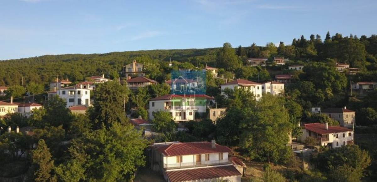 Εύβοια, Γαλατσάδες, Ιστιαία. Πώληση Μονοκατοικίας 86 Μ2.