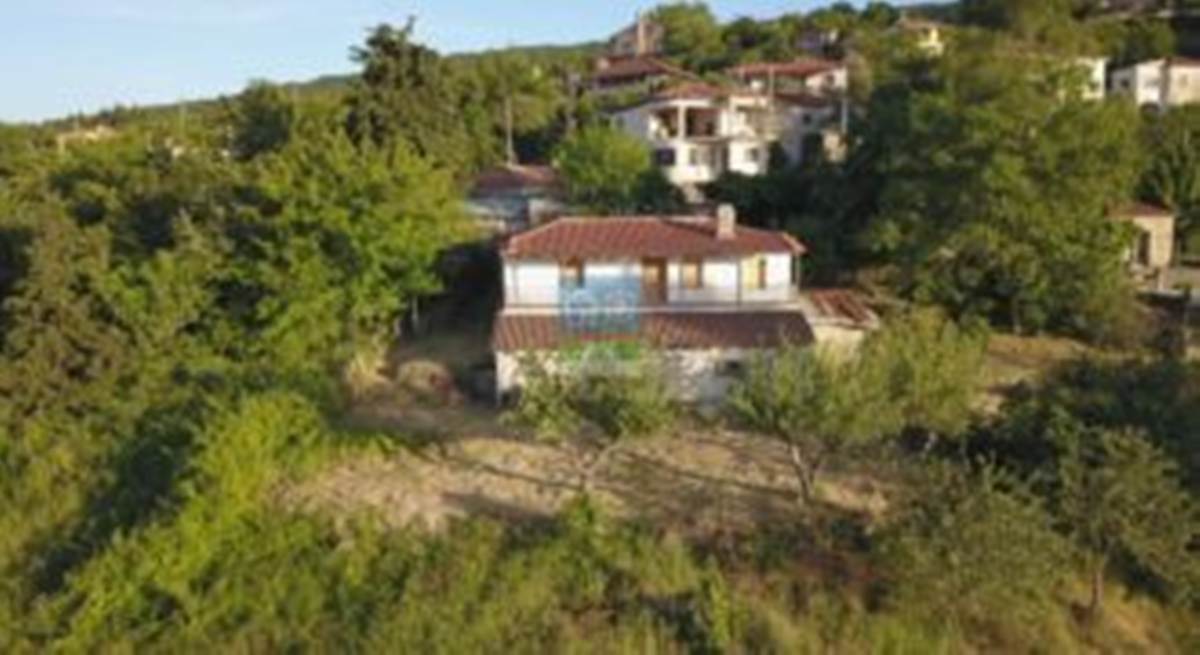 Εύβοια, Γαλατσάδες, Ιστιαία. Πώληση Μονοκατοικίας 86 Μ2.